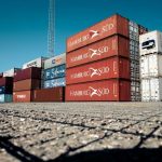 Containers apilados